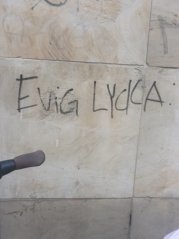 Graffiti "Evig Lycka"